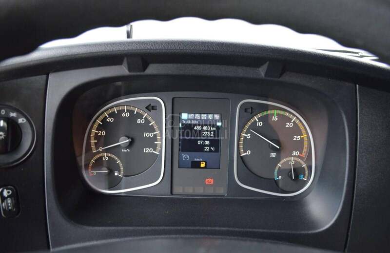 Mercedes Benz ATEGO 716