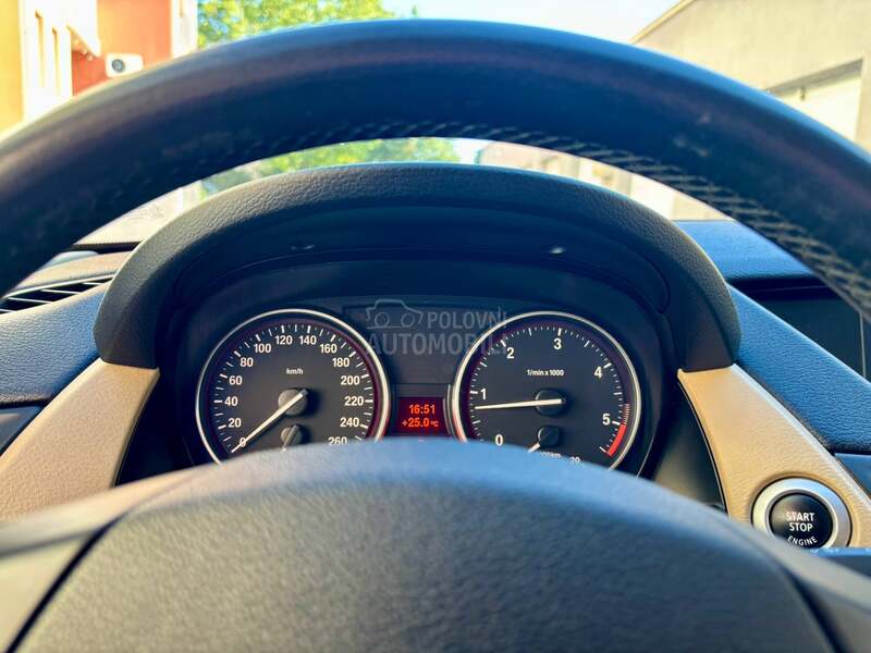 BMW X1 N.OV/AUT/NAV