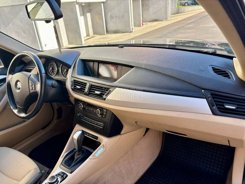 BMW X1 N.OV/AUT/NAV