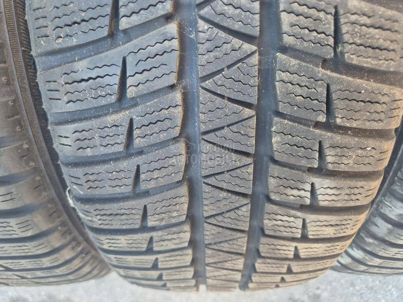 Ostalo 205/55 R16 Zimska
