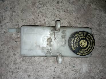 Posuda kocionog ulja za Peugeot 308