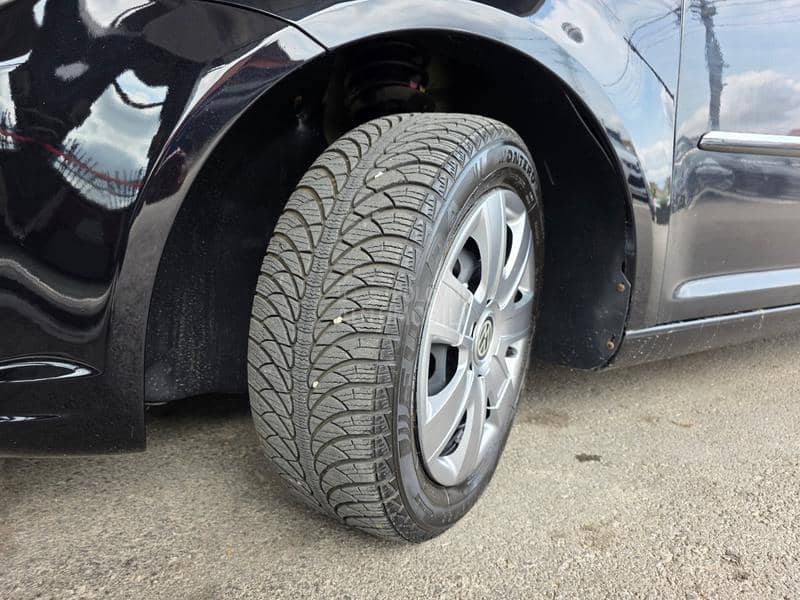 Volkswagen Touran 2.0 TDI DSG