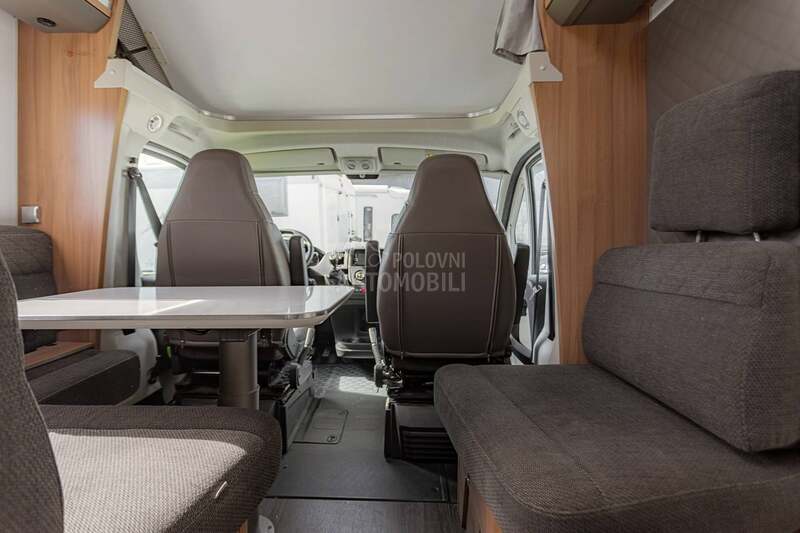 Adria CORAL XL A 670SL