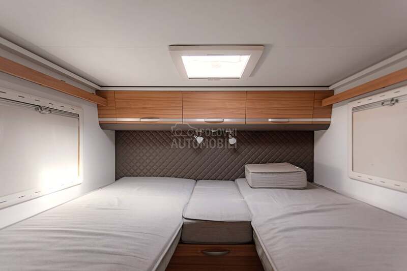 Adria CORAL XL A 670SL
