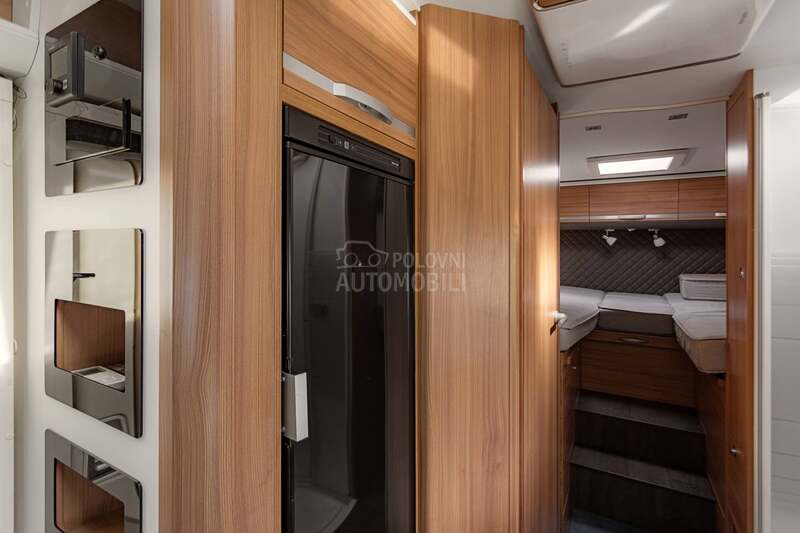 Adria CORAL XL A 670SL