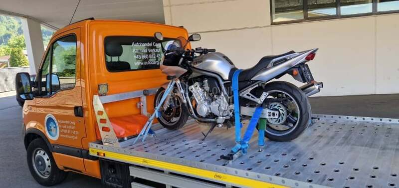 Yamaha FZS 1000