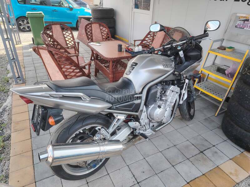 Yamaha FZS 1000