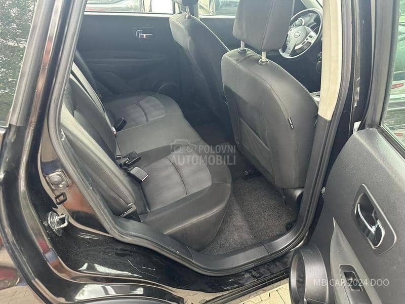 Nissan Qashqai 2.0 D AUTOM