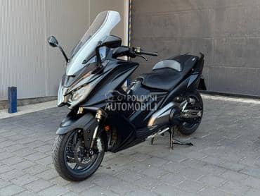 Kymco AK 550