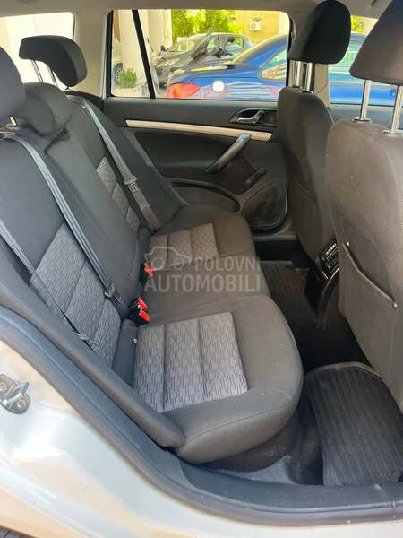 Škoda Octavia 1.6 4x4 TDI ELEGANCE