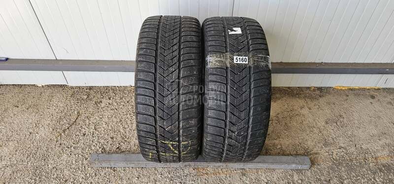 Pirelli 235/40 R19 Zimska