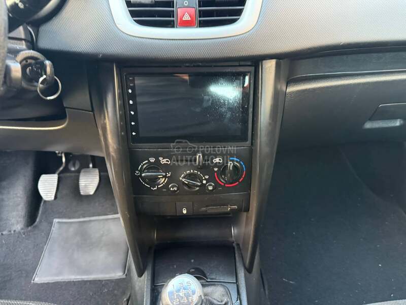 Peugeot 207 1.4