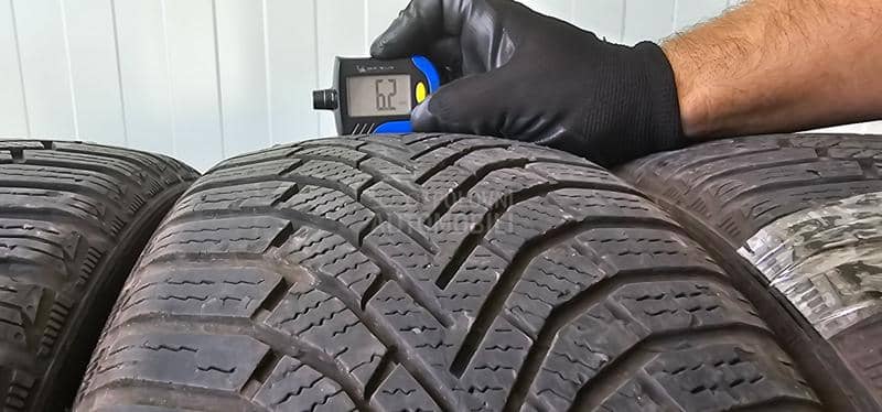 Sailun 205/55 R16 Zimska