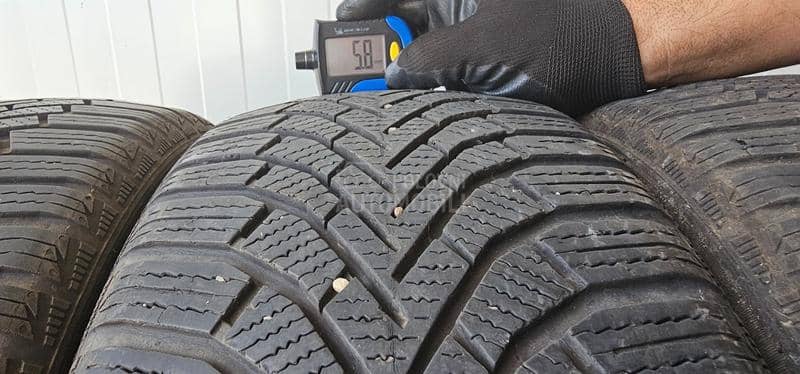 Sailun 205/55 R16 Zimska