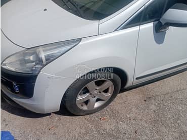 Levo krilo za Peugeot 3008