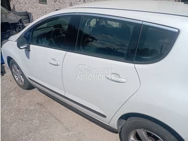 Leva vrata za Peugeot 3008