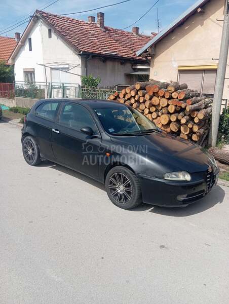 Alfa Romeo 147 