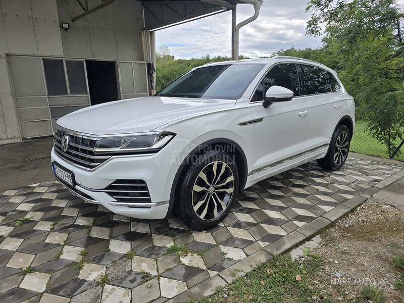 Volkswagen Touareg 3.0TDI/VAZDUH/LED