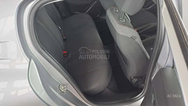 Peugeot 208 1.2 NAV LED 75000