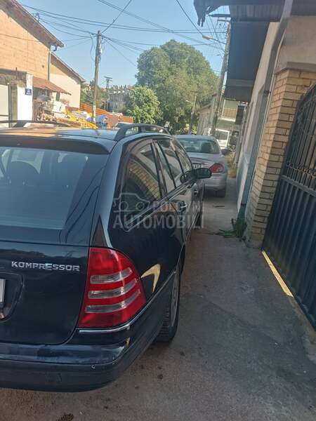 Mercedes Benz C 200 