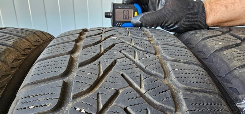 Lassa 215/60 R17 Zimska