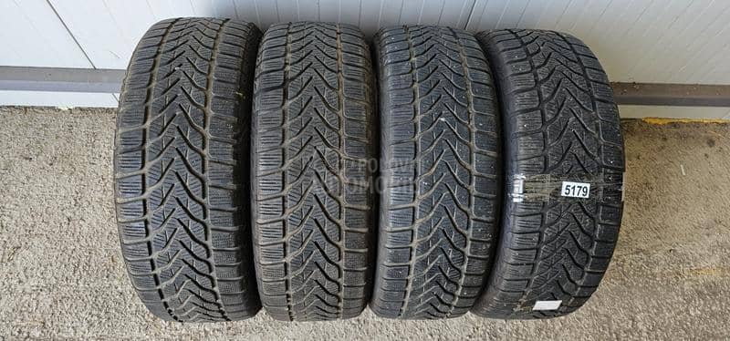 Lassa 215/60 R17 Zimska