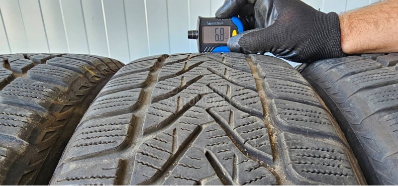 Lassa 215/60 R17 Zimska