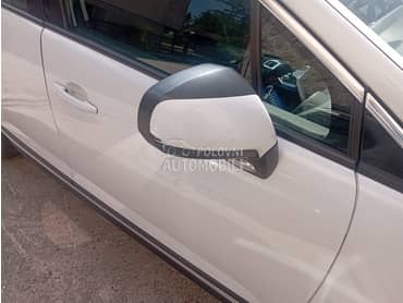 Desni retrovizor za Peugeot 3008