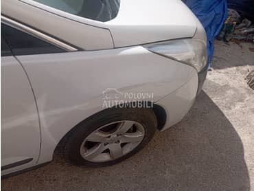 Desno krilo za Peugeot 3008