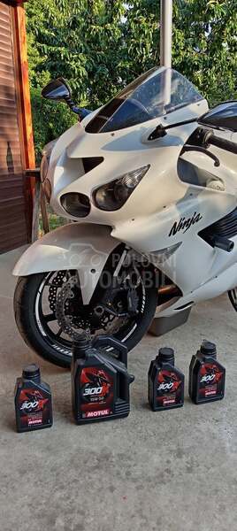 Kawasaki ZX14 R   ZZR 1400
