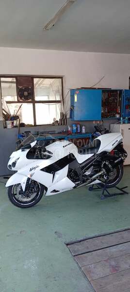 Kawasaki ZX14 R   ZZR 1400
