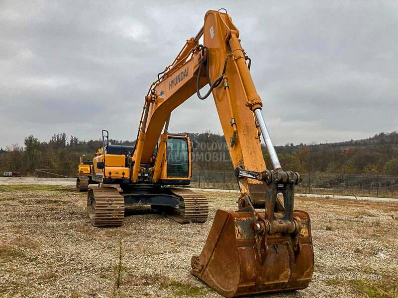 Hyundai R330LC9A