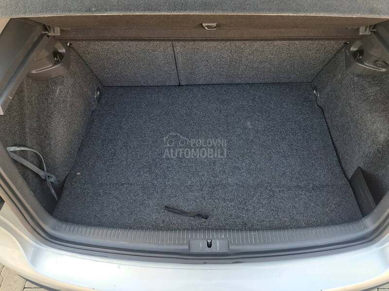 Volkswagen Golf 5 2.0tdi Sportline