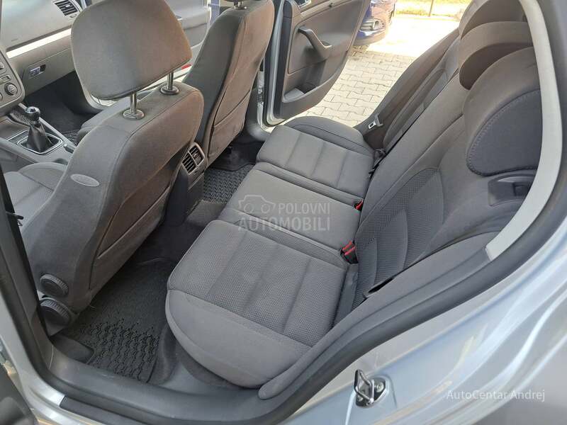 Volkswagen Golf 5 2.0tdi Sportline