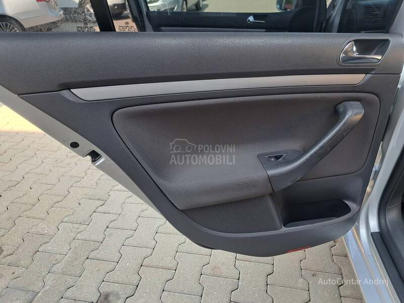 Volkswagen Golf 5 2.0tdi Sportline