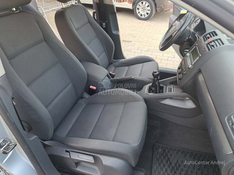 Volkswagen Golf 5 2.0tdi Sportline