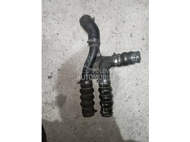 Racva na interkuleru za Peugeot 3008