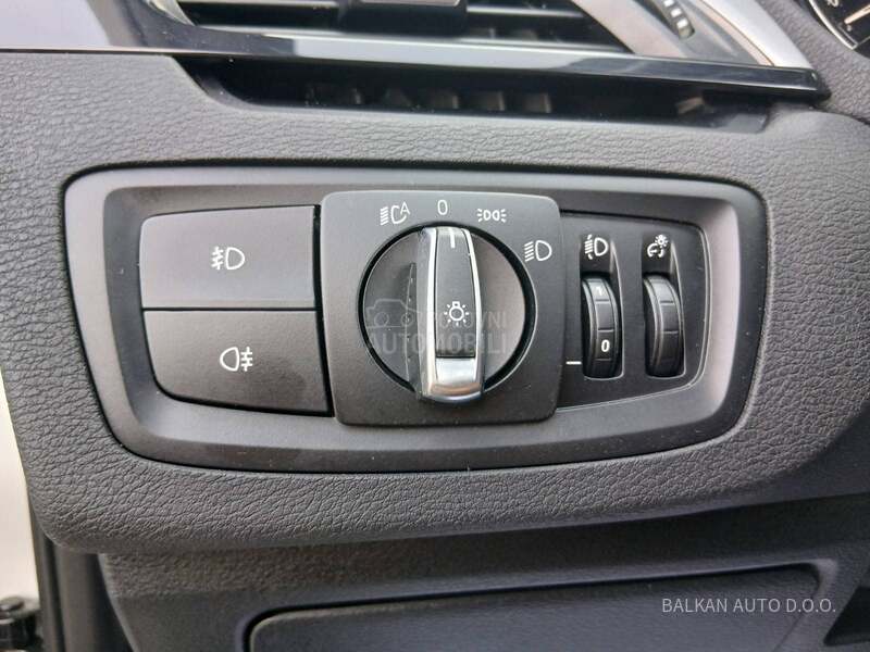 BMW X1 2.0D/NAV/LED/AUT/PAN