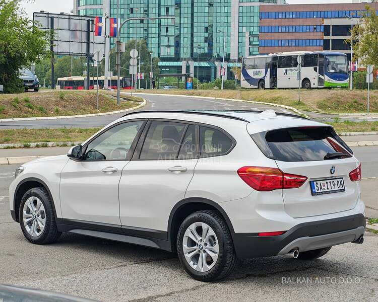 BMW X1 2.0D/NAV/LED/AUT/PAN