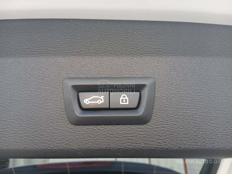BMW X1 2.0D/NAV/LED/AUT/PAN