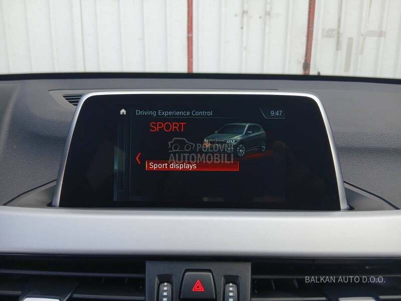 BMW X1 2.0D/NAV/LED/AUT/PAN
