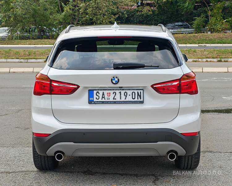BMW X1 2.0D/NAV/LED/AUT/PAN