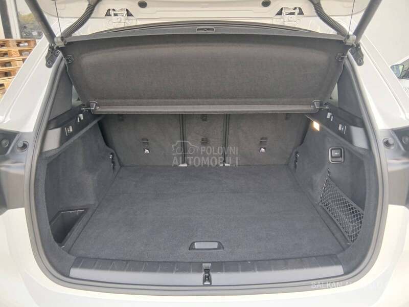 BMW X1 2.0D/NAV/LED/AUT/PAN