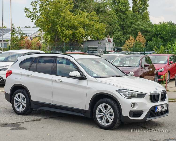 BMW X1 2.0D/NAV/LED/AUT/PAN