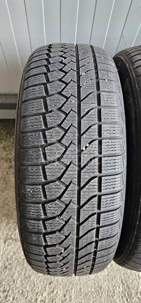 Westlake 215/60 R17 Zimska