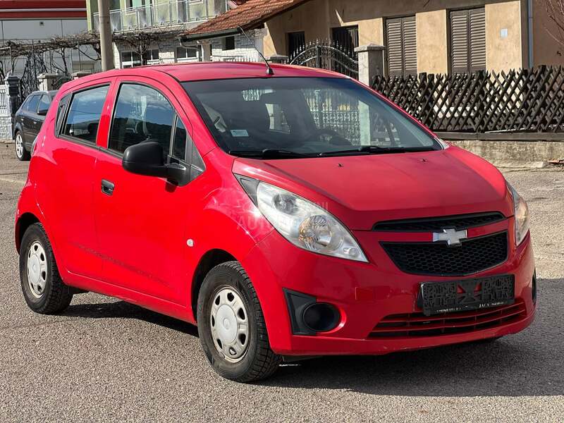 Chevrolet Spark 