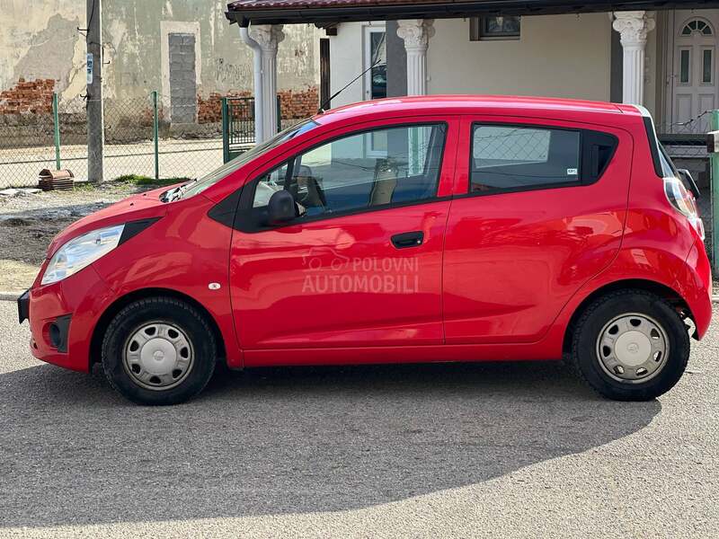 Chevrolet Spark 