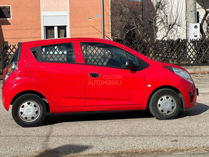 Chevrolet Spark 