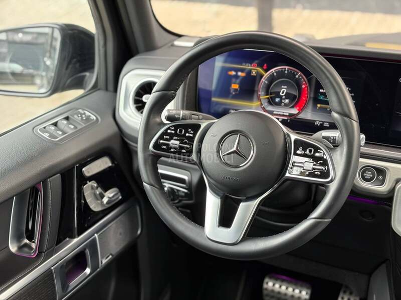 Mercedes Benz G 500 AMG