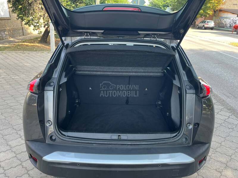 Peugeot 2008 1.2b O.R.G.K.M.